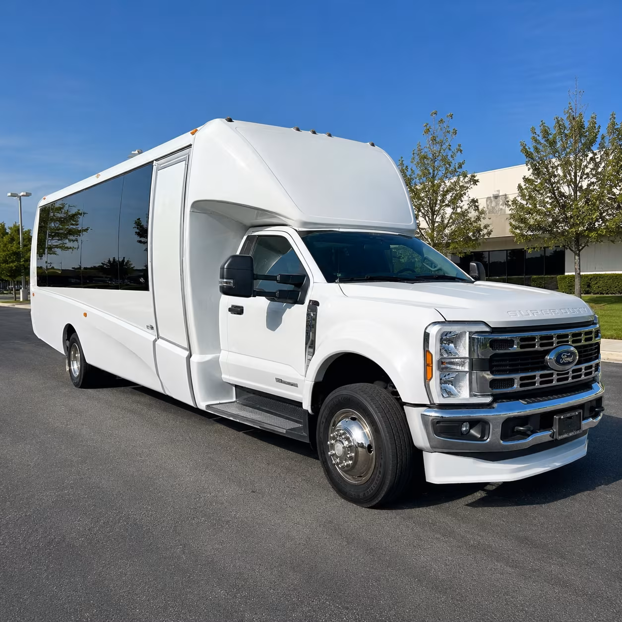 minibus rentals for downtown asheville field trips to museums and theaters